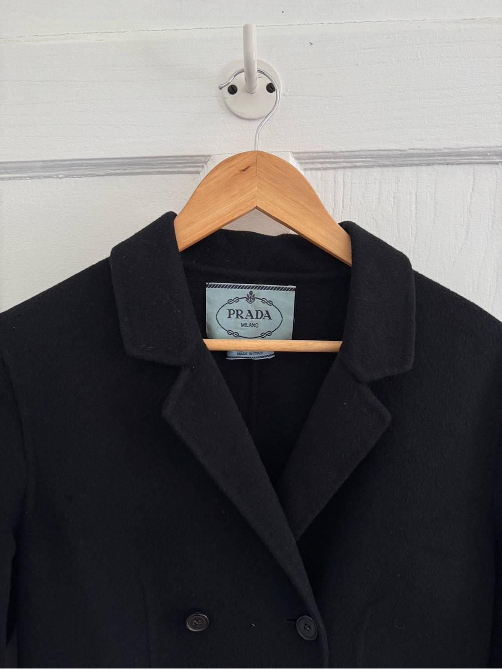 Prada Women’s Black Double-Breasted Wool Jacket for spring or summer - Picture 4 of 6